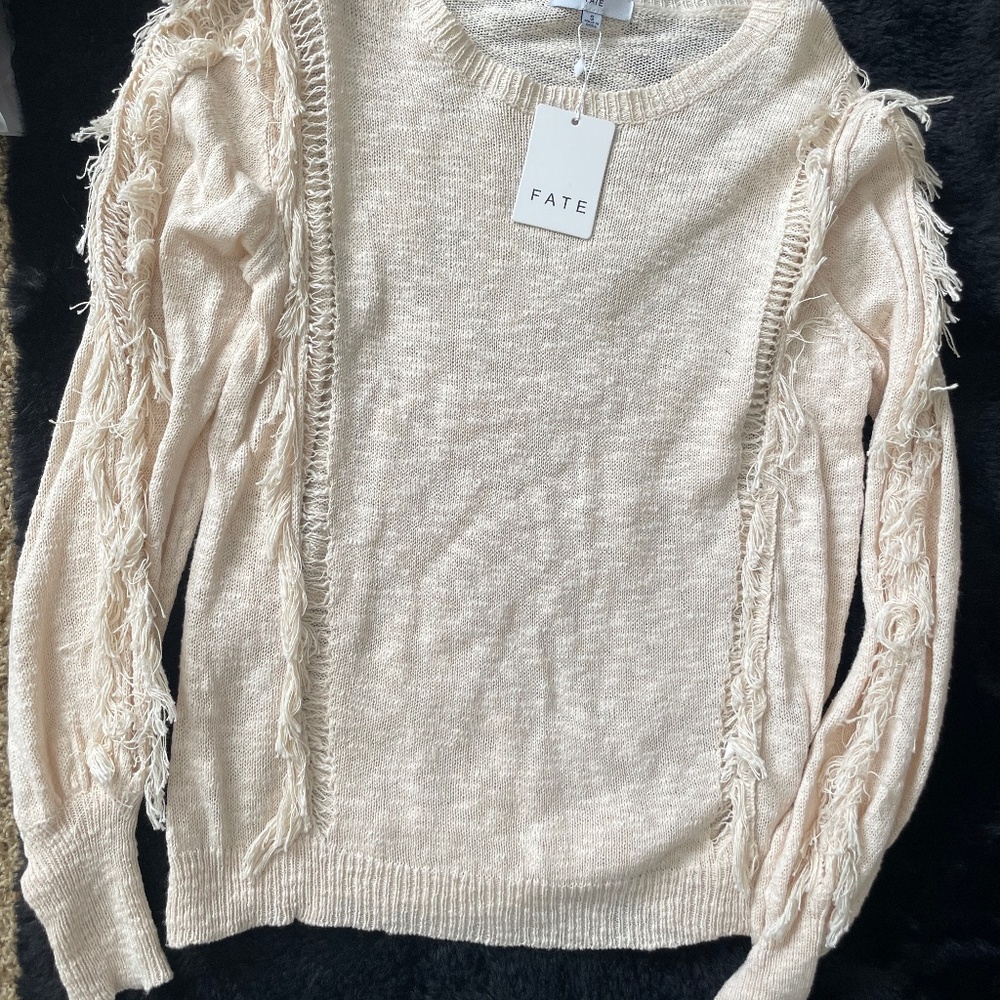FATE Long sleeve top